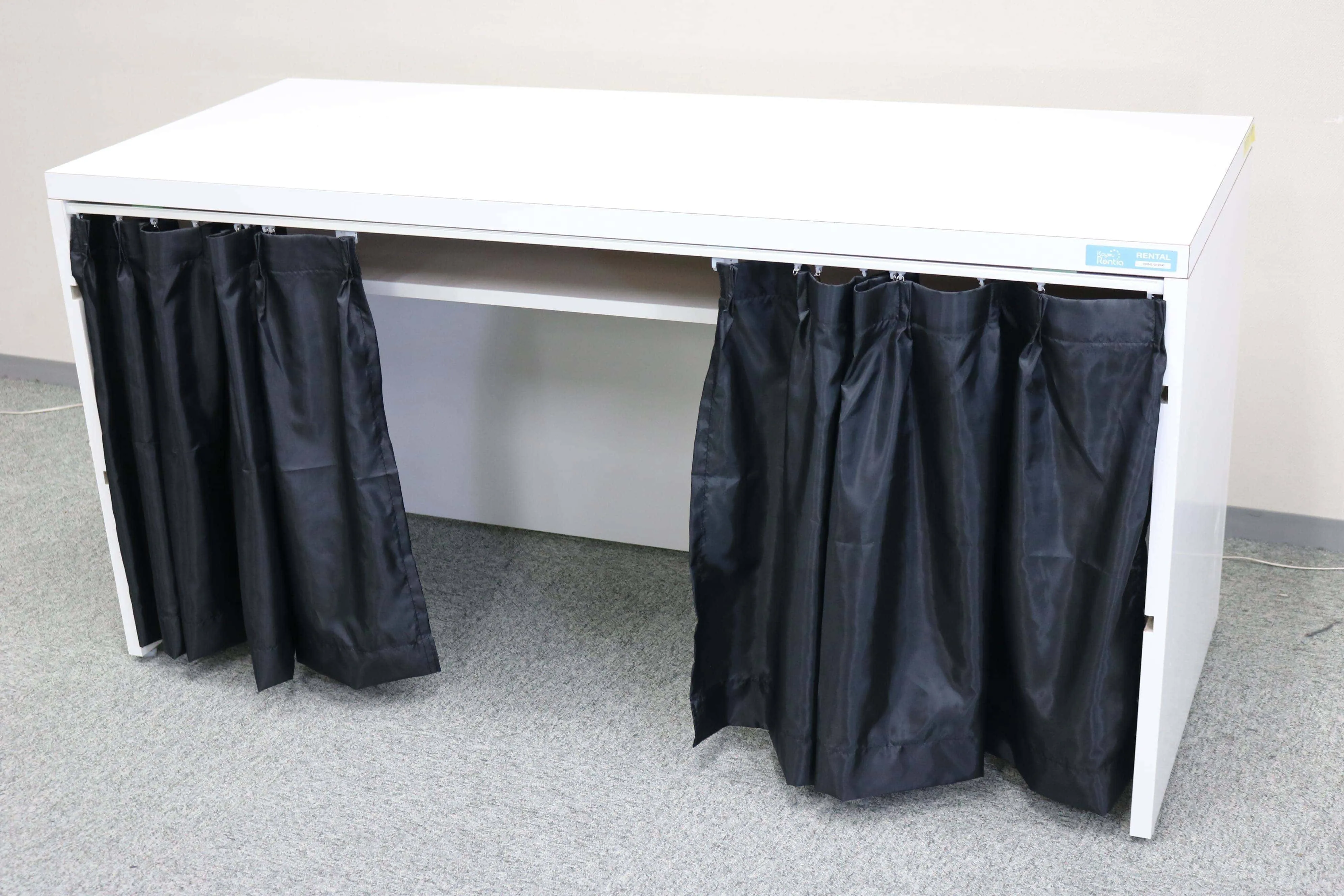 ユニットカウンター用カーテン（W1500×H930/2枚）