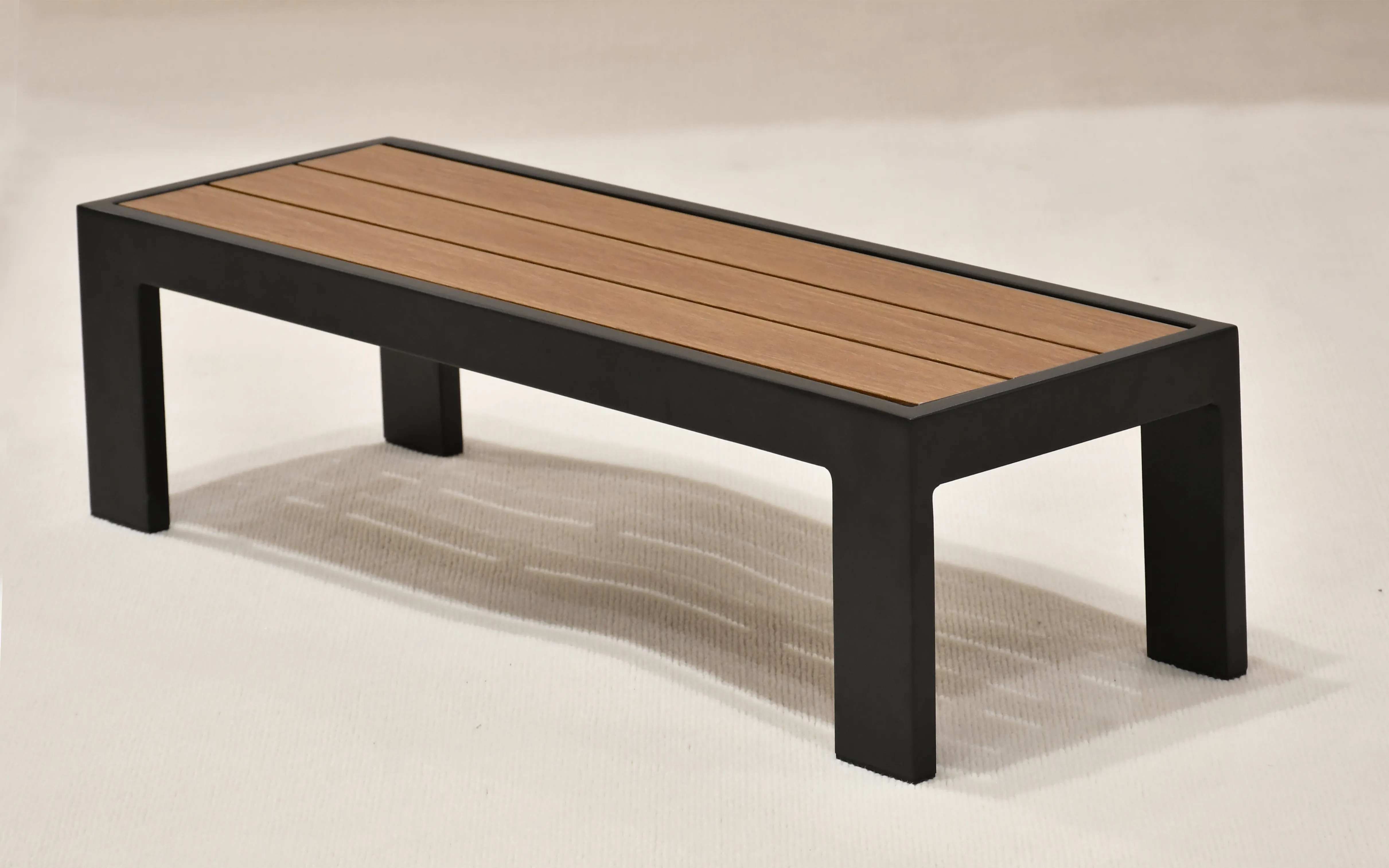 ガーデンサイドテーブル（セルン）