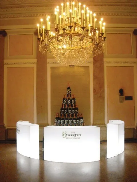 ライティングファニチャ（スナックバー）