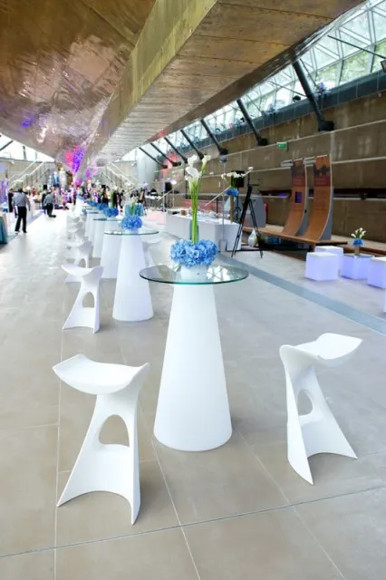 ライティングファニチャ（カクテルテーブル・トール）