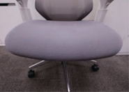 汚れが落ちたイス